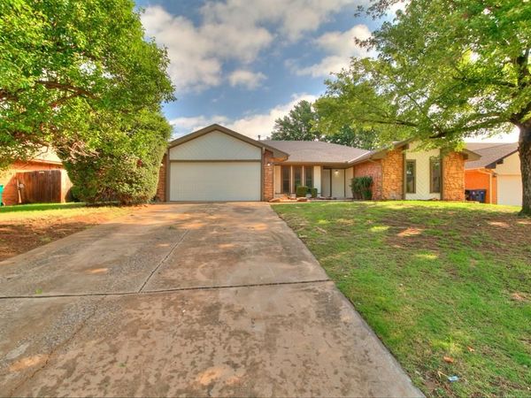 7413 NW 103rd Street, Oklahoma City, OK 73162
