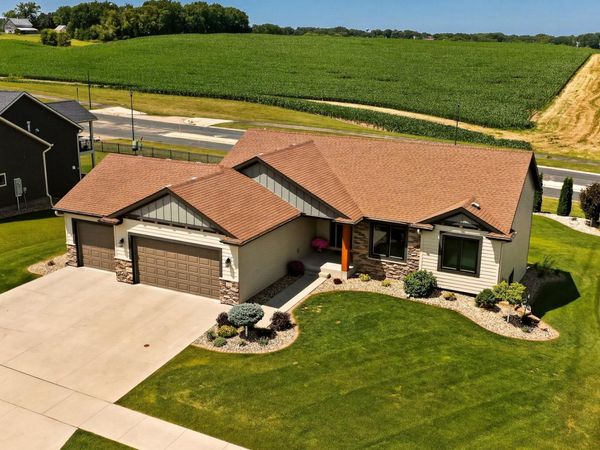 855 Grand Ridge Drive NE, Byron, MN 55920