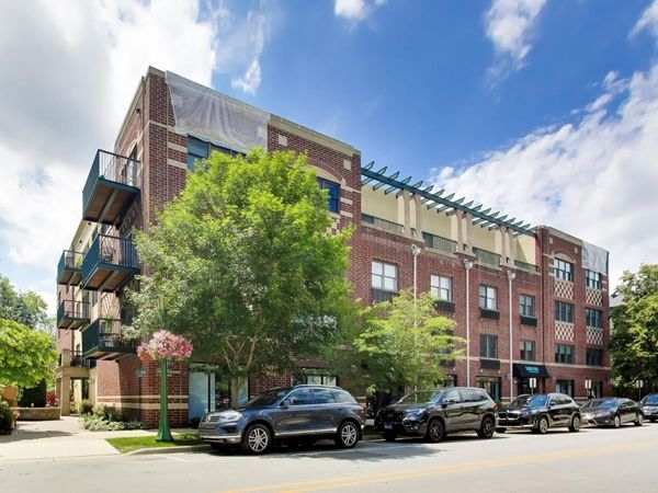 1107 Greenleaf Avenue , Unit 3G, Wilmette, IL 60091