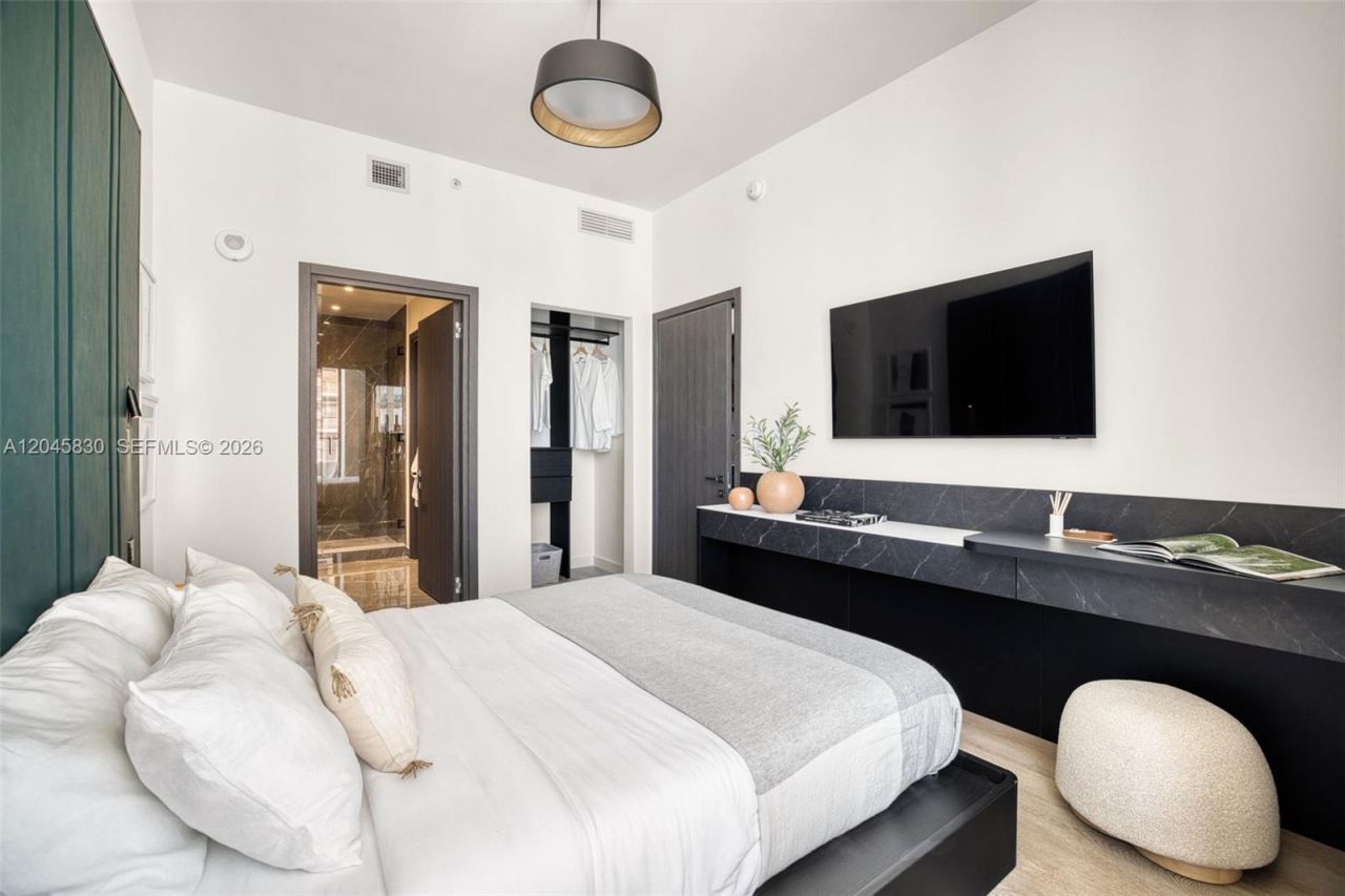 20 NE 11th St , Unit 4503, Miami, FL 33132 Photo