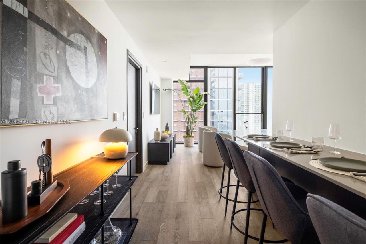 20 NE 11th St , Unit 4503, Miami, FL 33132 Photo