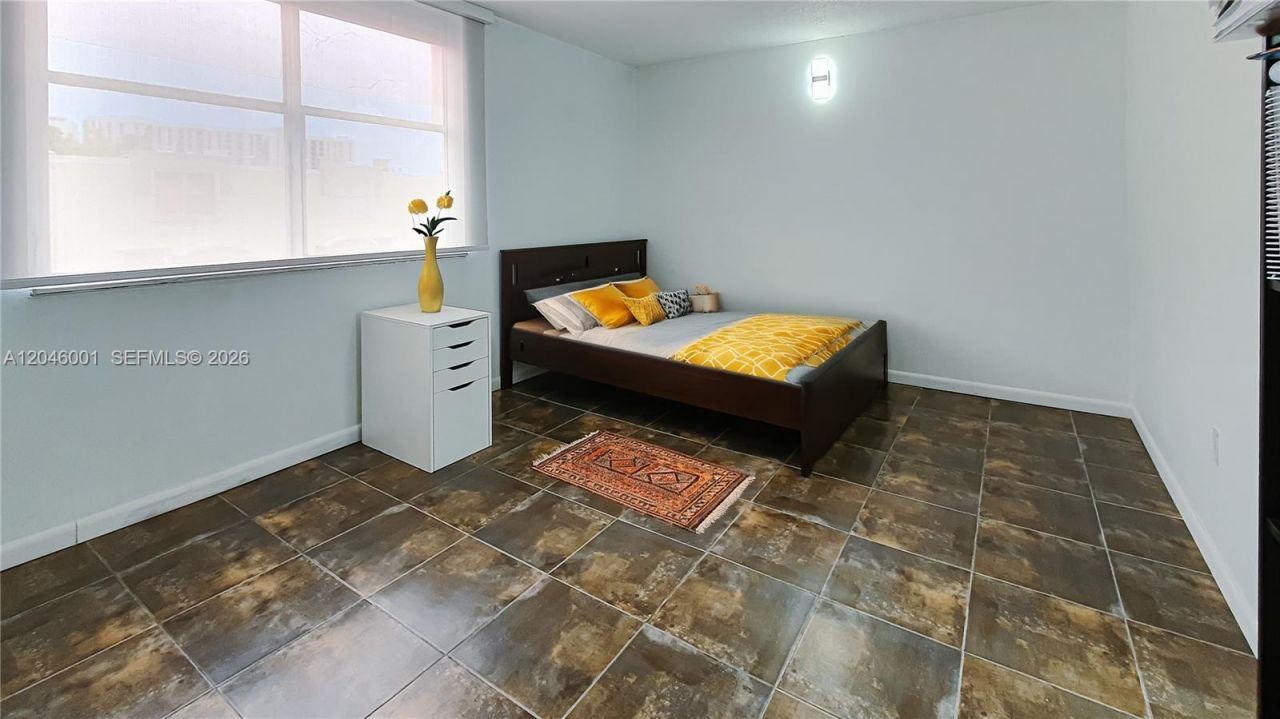 1655 NE 115th St , Unit 28B, Miami, FL 33181 Photo