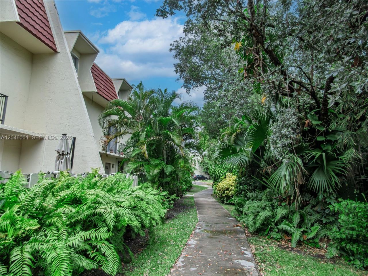 1655 NE 115th St , Unit 28B, Miami, FL 33181 Photo