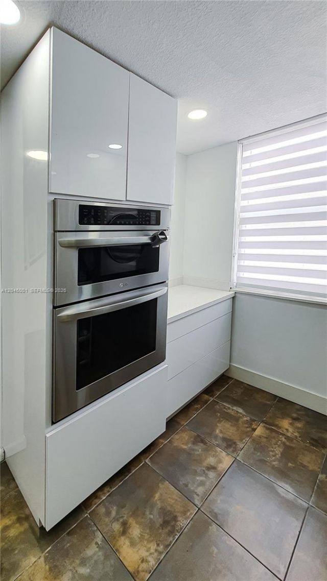 1655 NE 115th St , Unit 28B, Miami, FL 33181 Photo