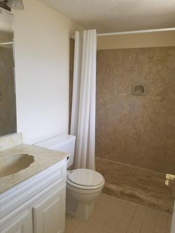 720 N Dixie Highway, Unit 202, Lantana, FL 33462 Photo