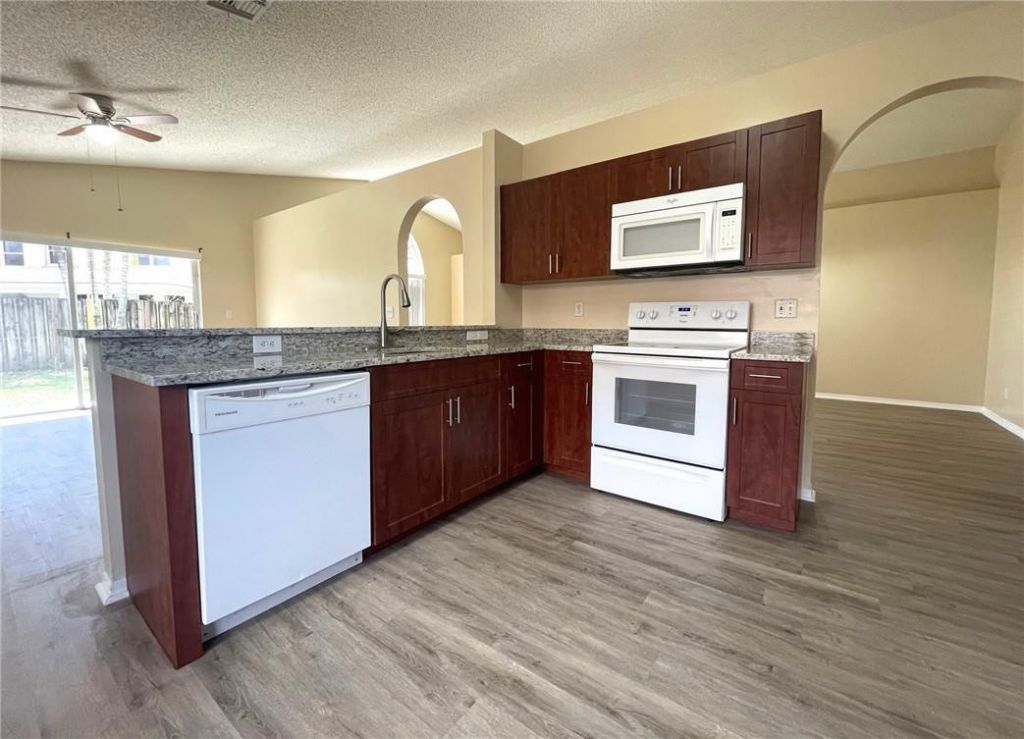 18062 SW 27th Street, Miramar, FL 33029 Photo