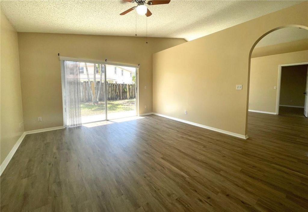 18062 SW 27th Street, Miramar, FL 33029 Photo