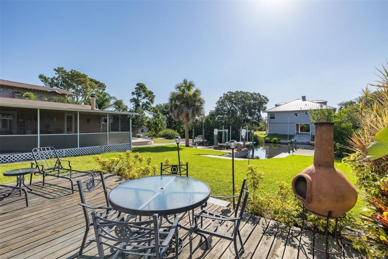 3318 Pineview Drive , Holiday, FL 34691 Photo