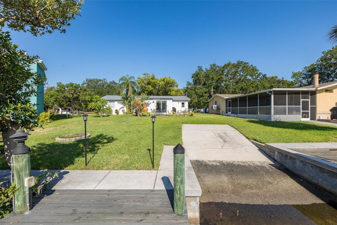 3318 Pineview Drive , Holiday, FL 34691 Photo
