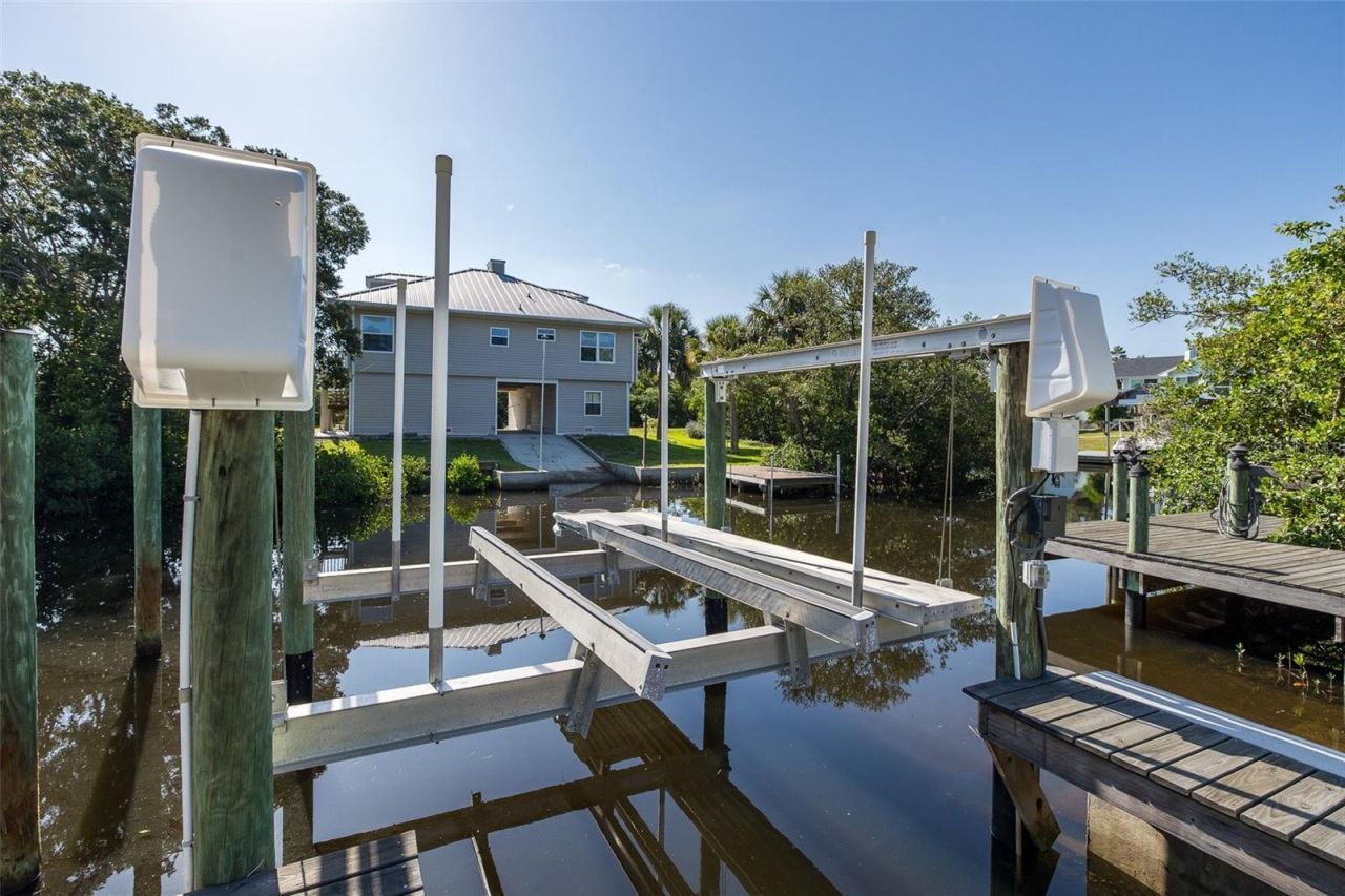 3318 Pineview Drive , Holiday, FL 34691 Photo