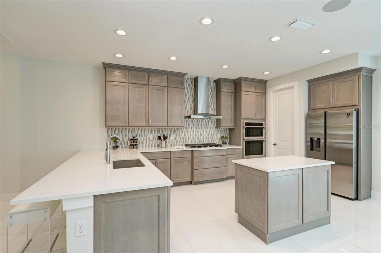 6013 White Mangrove Lane, Bradenton, FL 34210 Photo