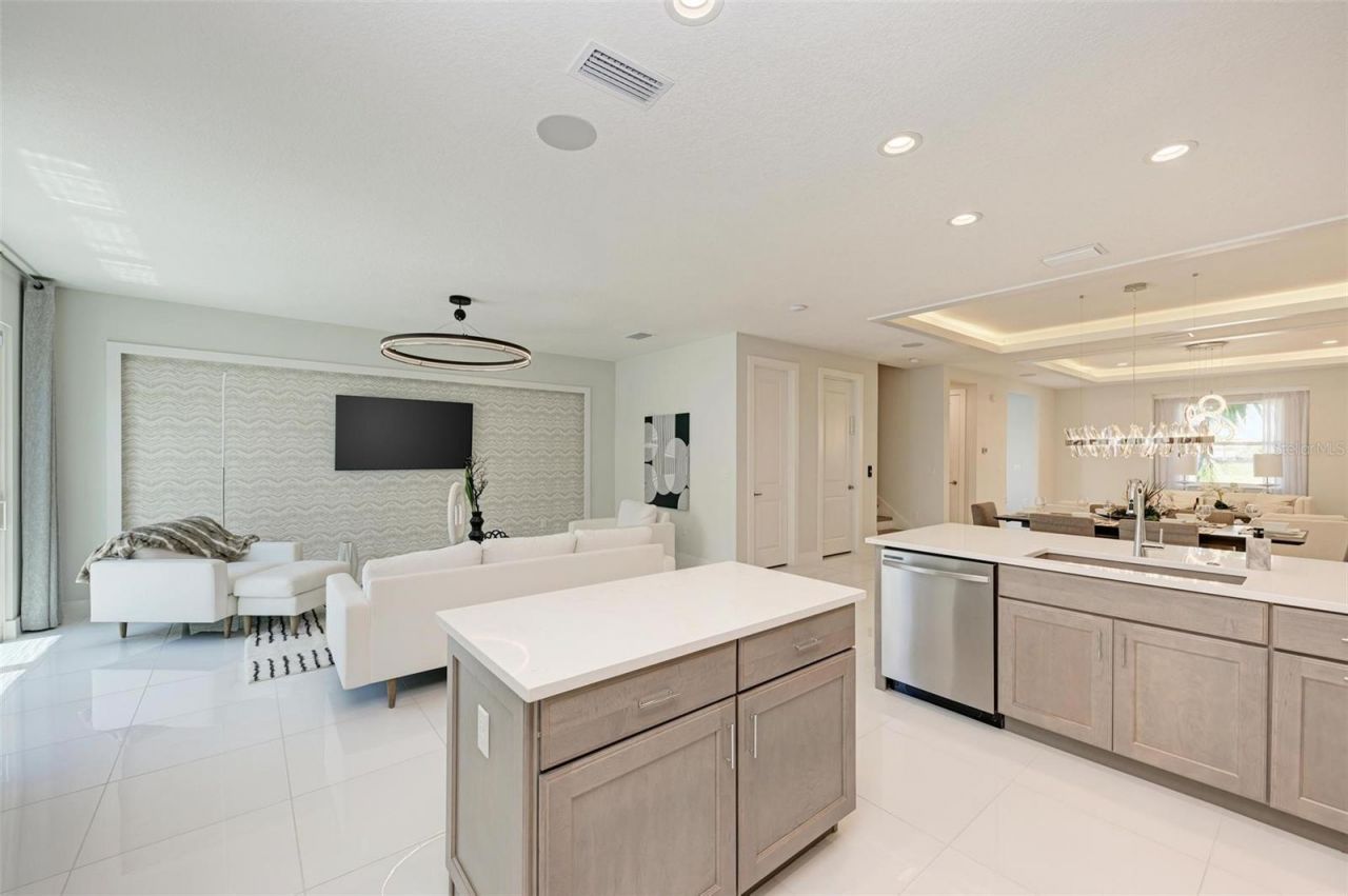 6013 White Mangrove Lane, Bradenton, FL 34210 Photo