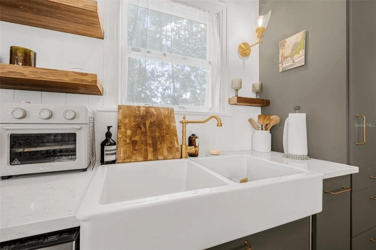 3500 6th Avenue N, Saint Petersburg, FL 33713 Photo