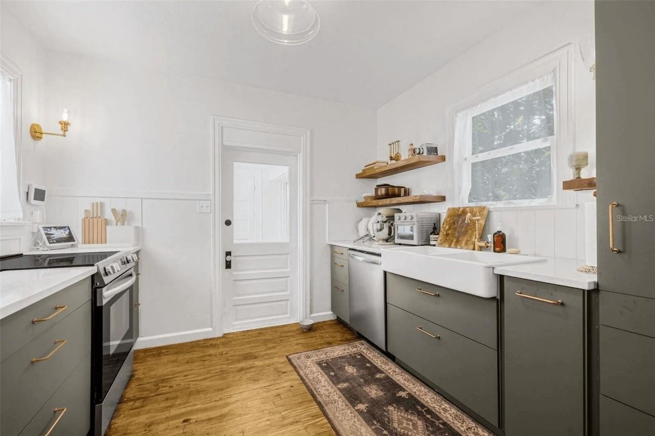 3500 6th Avenue N, Saint Petersburg, FL 33713 Photo