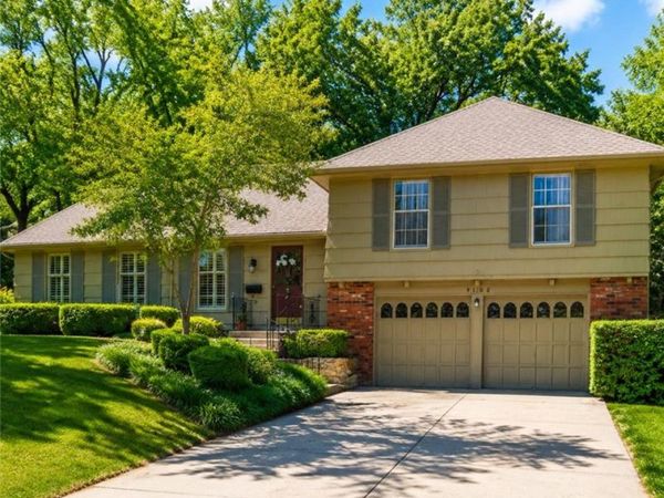 9108 W 106th Street, Overland Park, KS 66212