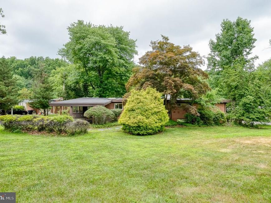 3228 Midfield, Pikesville, MD 21208 Main Photo
