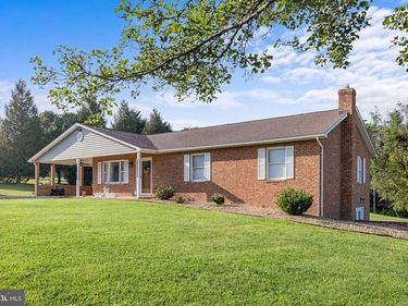 57 LINDSAY LANE, EDINBURG, VA 22824