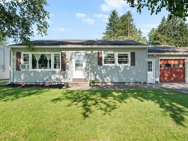 105 Throop Avenue, Auburn, NY 13021