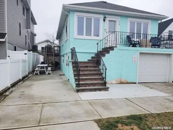 549 E Fulton Street , Long Beach, NY 11561