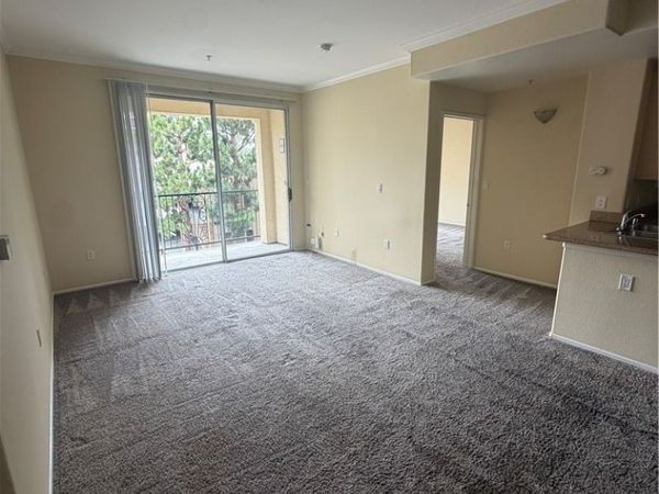2313 Watermarke, Irvine, CA 92612