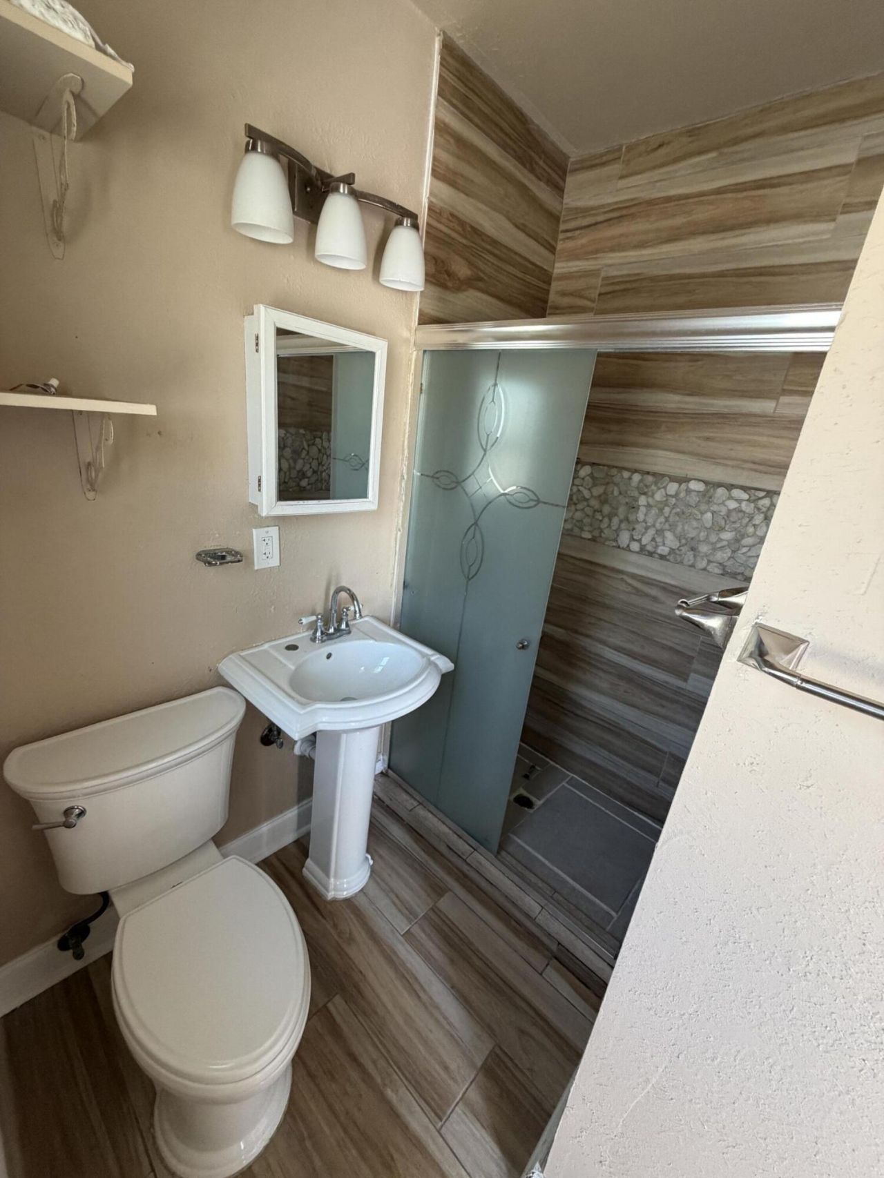1117 3rd Avenue N, Unit 1, Lake Worth Beach, FL 33460 Photo