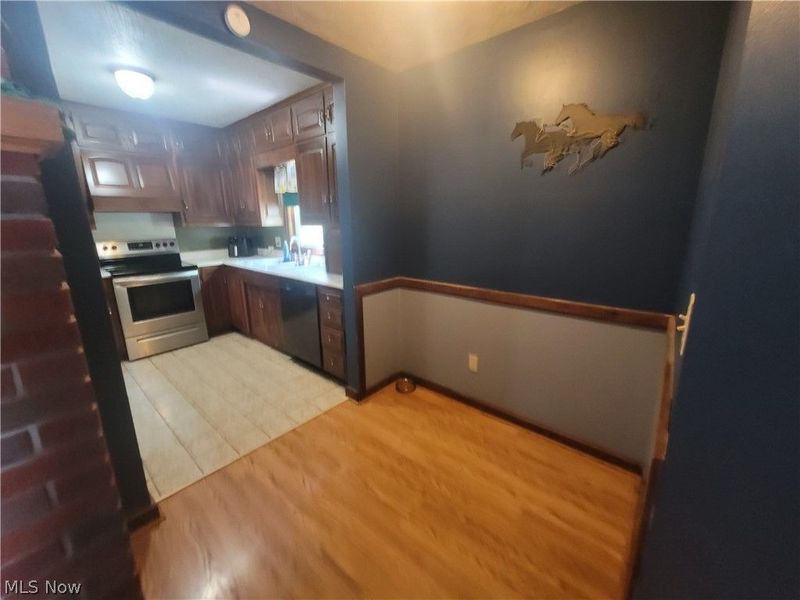 241 Mohican Avenue, Orrville, OH 44667 Photo 14