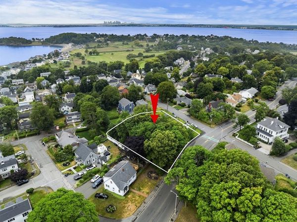 239 Nahant Road, Nahant, MA 01908