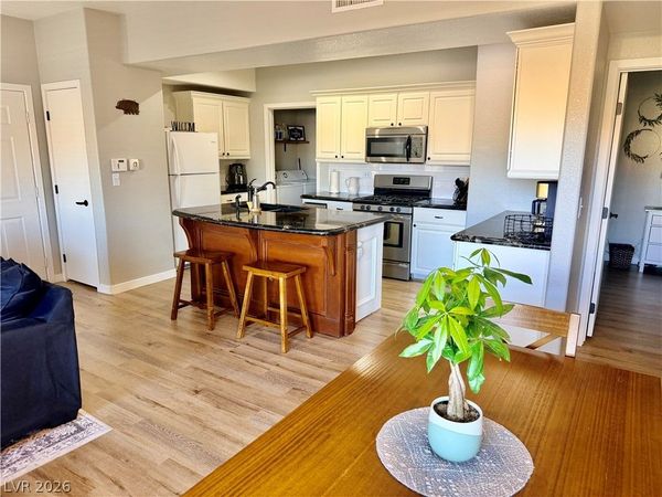 8250 N Grand Canyon Drive, Unit 1076, Las Vegas, NV 89166