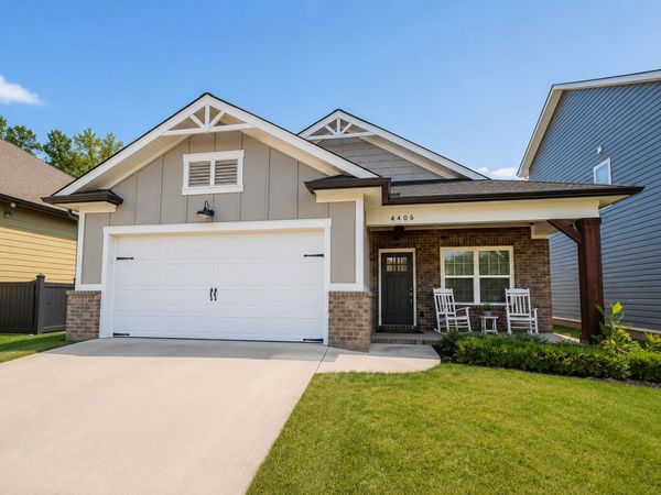 8440 Cherrybark Lane, Ooltewah, TN 37363