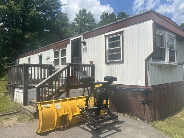 73 Crystal Springs Way, Somersworth, NH 03878