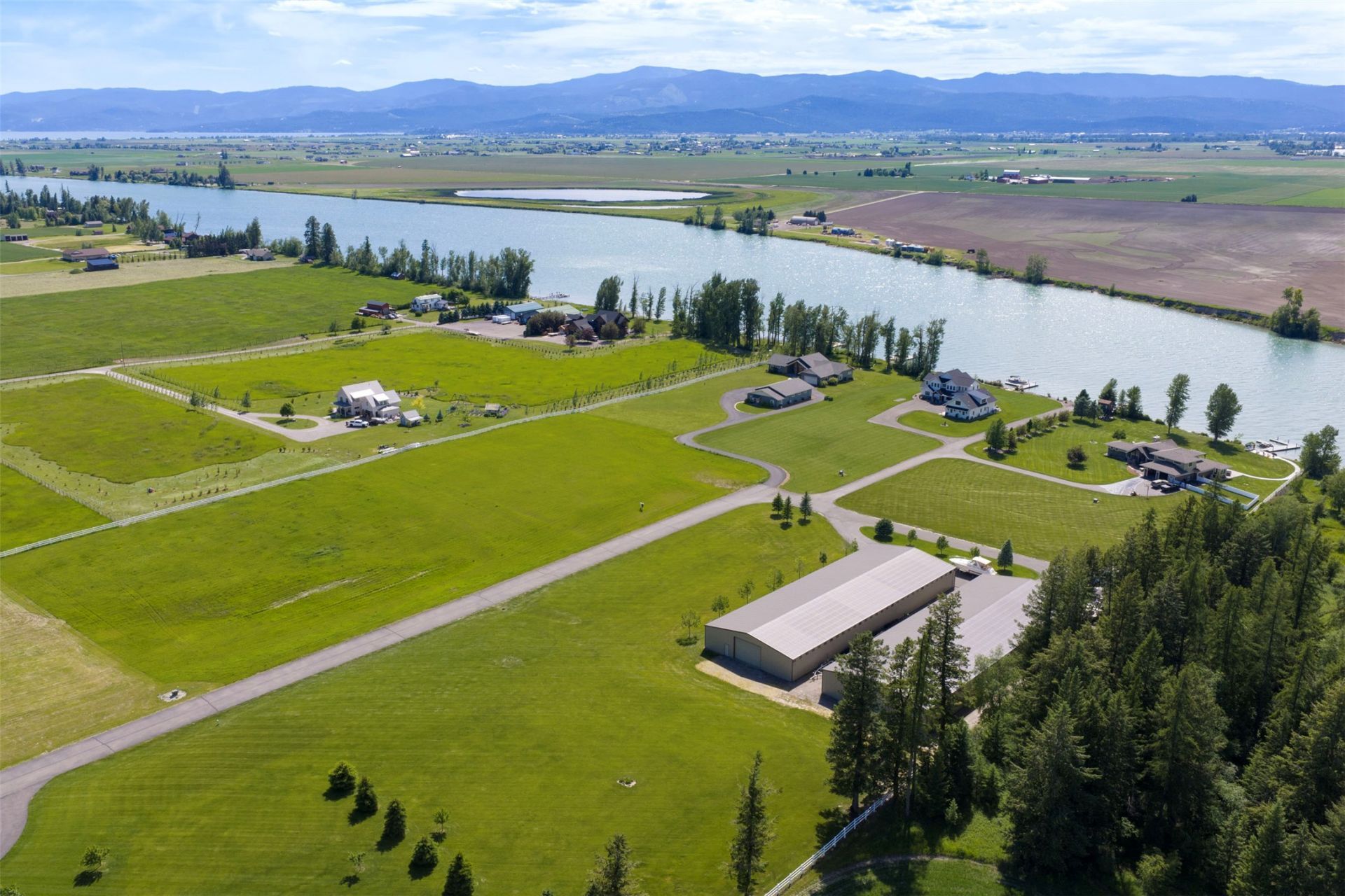 Nhn Riverside Lane, Bigfork, MT 59911 Main Photo