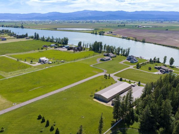 NHN Riverside Lane, Bigfork, MT 59911