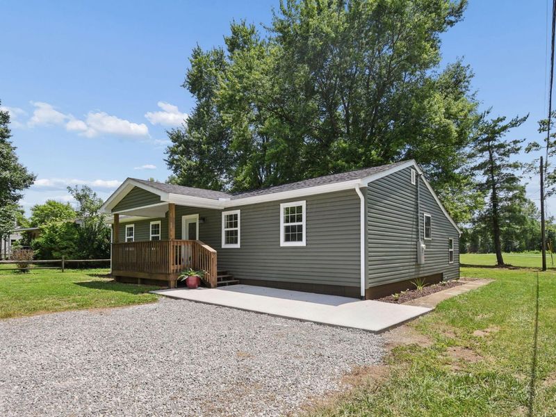 8 Brown Avenue, Chillicothe, OH 45601 Photo 3