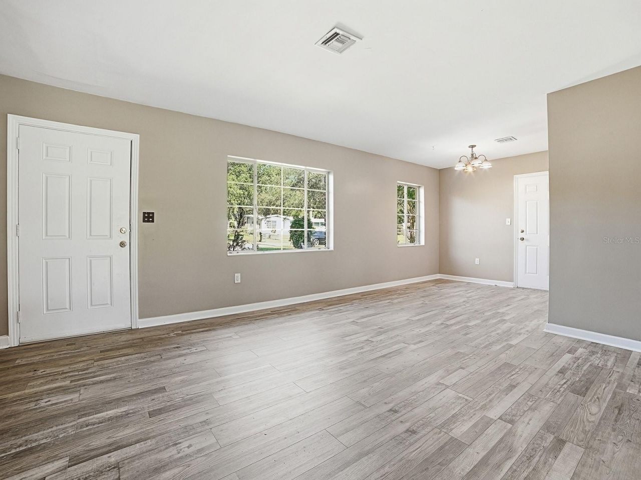 404 Louis Street, Leesburg, FL 34748