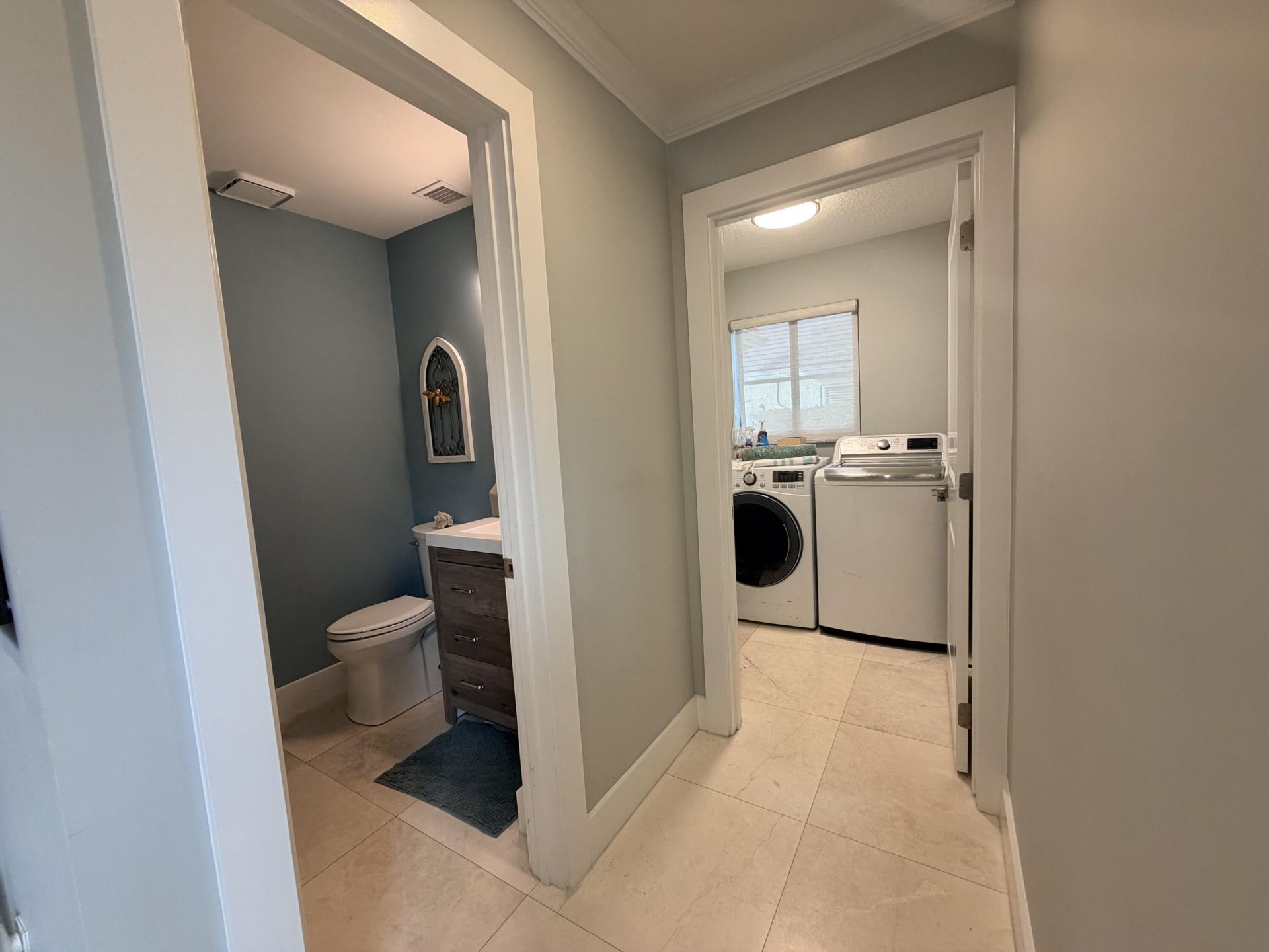 3041 Perriwinkle Circle, Davie, FL 33328 Photo