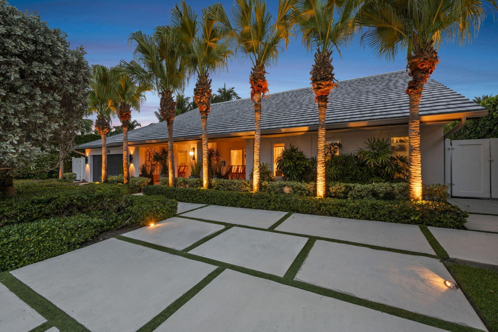 3051 NE 46th Street, Fort Lauderdale, FL 33308 Photo