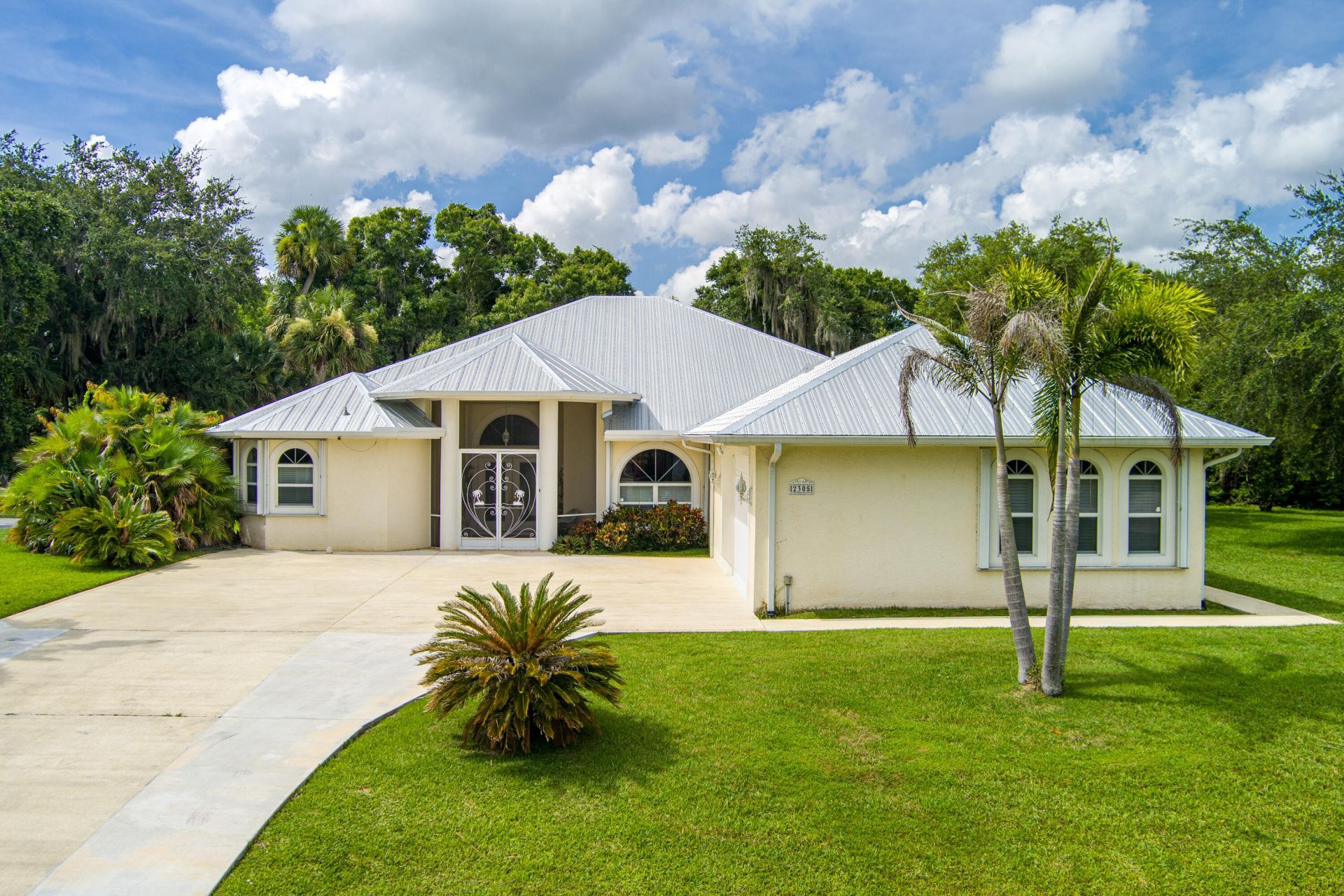 2305 Winding Creek Lane, Fort Pierce, FL 34981 Photo