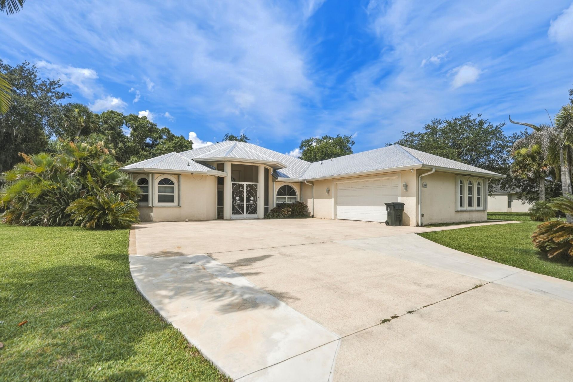 2305 Winding Creek Lane, Fort Pierce, FL 34981 Photo