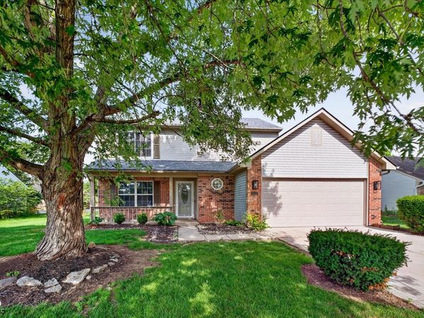 920 Millbrook Drive, Avon, IN 46123