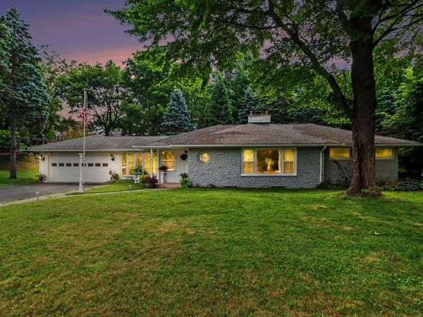4309 Sunnybrook Drive, Kalamazoo, MI 49008