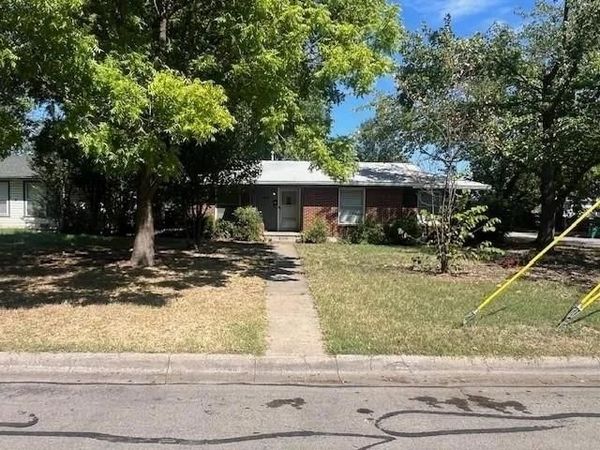 800 Westway Street, Unit 102, Denton, TX 76201