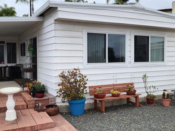 245 W Bobier Drive, Unit 06, Vista, CA 92083