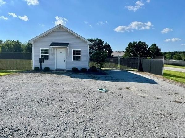 2412 E Highway 76 , Marion, SC 29571