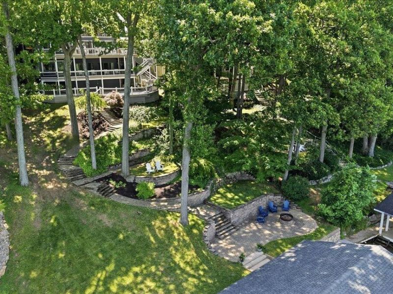 657 King Beach Drive, Howard, OH 43028 Photo 7