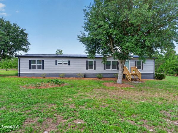 1953 Raybon Road W, Hoboken, GA 31542