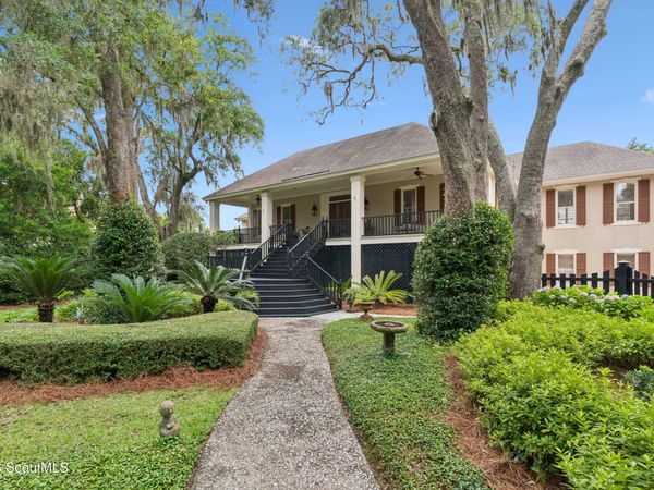 423 Mimosa Drive, St. Simons Island, GA 31522