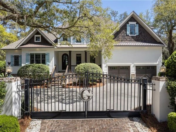 306 Broadway Street , St. Simons Island, GA 31522