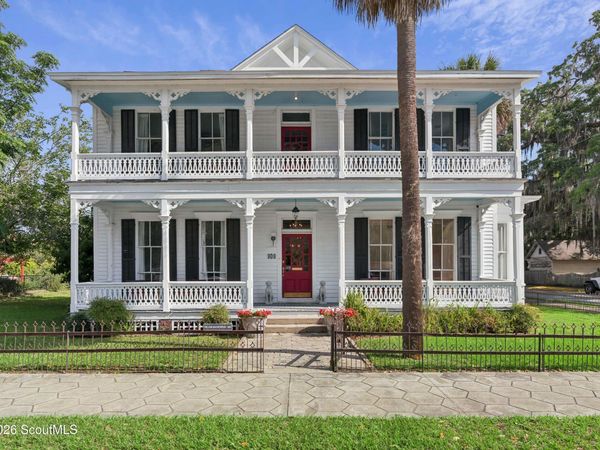 809 Monck Street , Brunswick, GA 31520