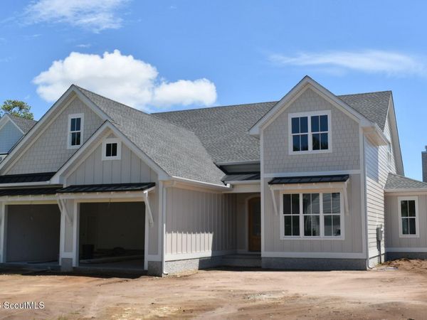 24 Orchard Road, St. Simons Island, GA 31522