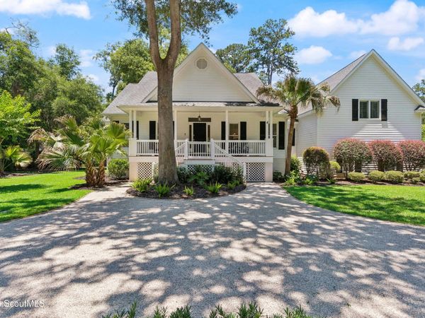 209 W Point Drive , St. Simons Island, GA 31522